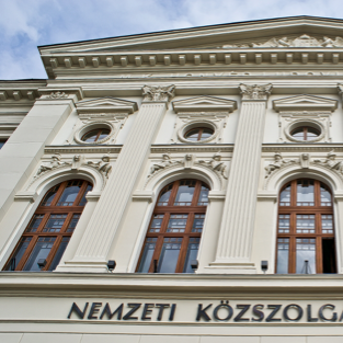 nemzeti_közszolgálati_egyetem négyzetes kép